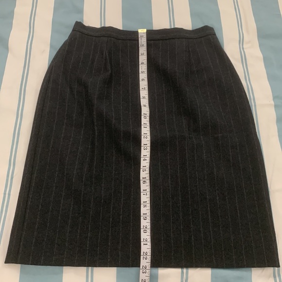 Ralph Lauren Blue Label 100% Wool Pinstripe Suit size 12 - Picture 16 of 17